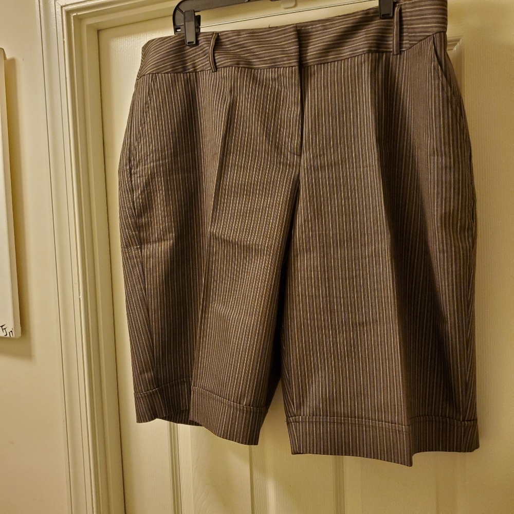 Womens Bermuda Shorts